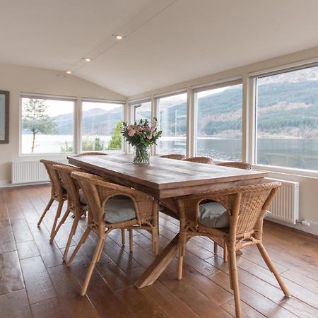 ארוצ'אר Rossmay House - 4 Bedroom Scottish Villa With Waterfront / Mountain Views מראה חיצוני תמונה